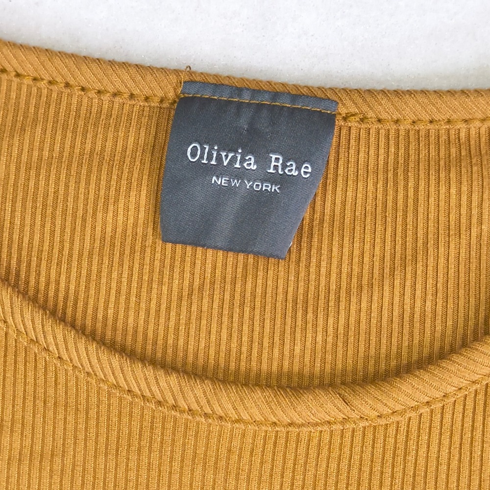 Olivia Rae Ribbed Peplum Top Womens Large Mustard Tiered Short Sleeve - Picture 3 of 7